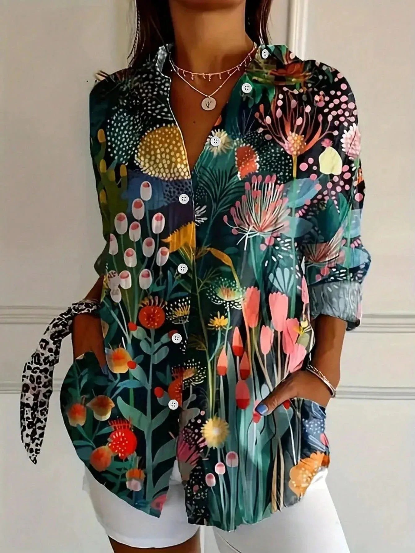 Michelle - Farverig Bluse med Kunstnerisk Print
